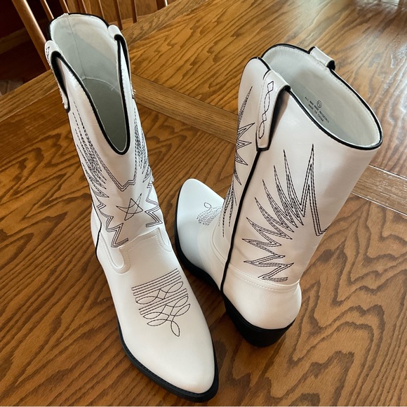 NWOT Liliana Pull-On Mid-Calf Chunky Heel Cowboy Boots, Women’s Sz 7.5 - Picture 2 of 9